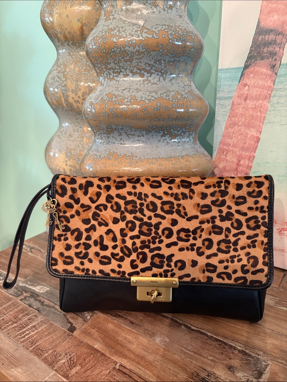 Fossil Black Leather Wristlet with Brass Zipper Pull gorgeous like New